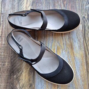 Dansko Raeann Mary Jane Sport Sandals Hook Loop Mesh Leather Black
